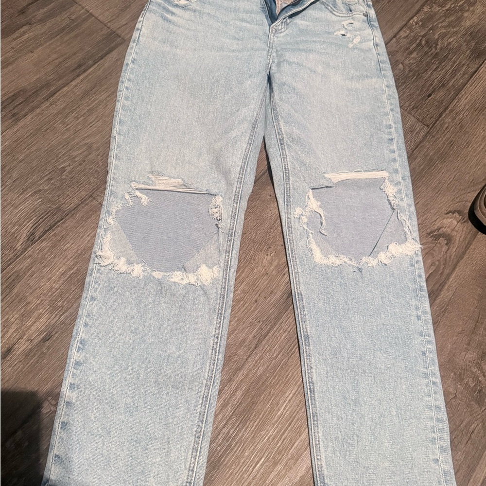 American Eagle Outfitters Light Blue Ripped Jeans
